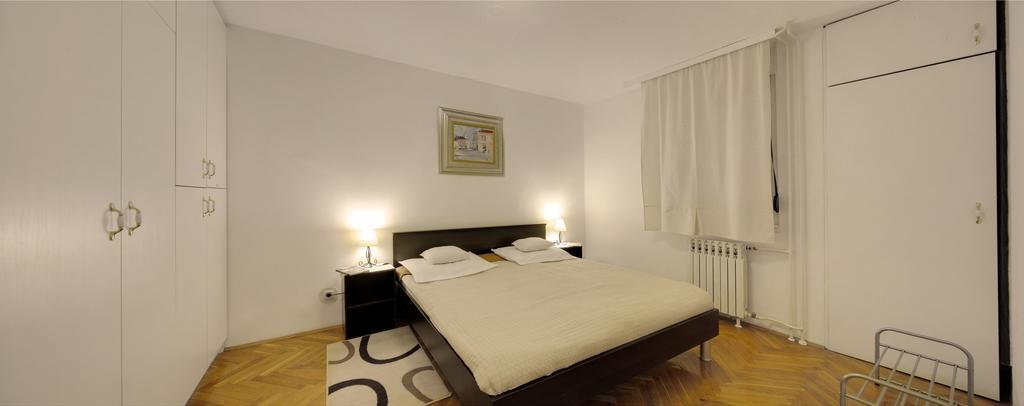 Apartman Osijek Exteriör bild