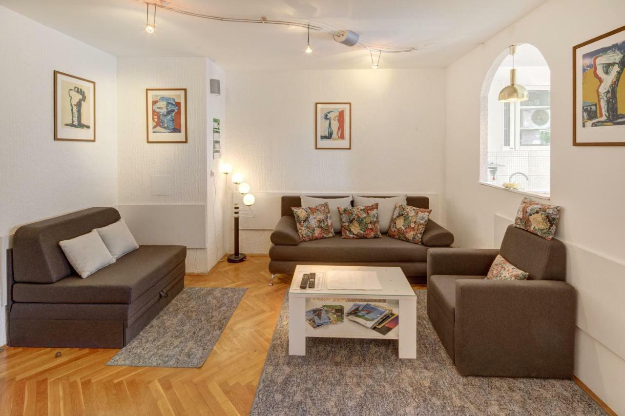 Apartman Osijek Exteriör bild